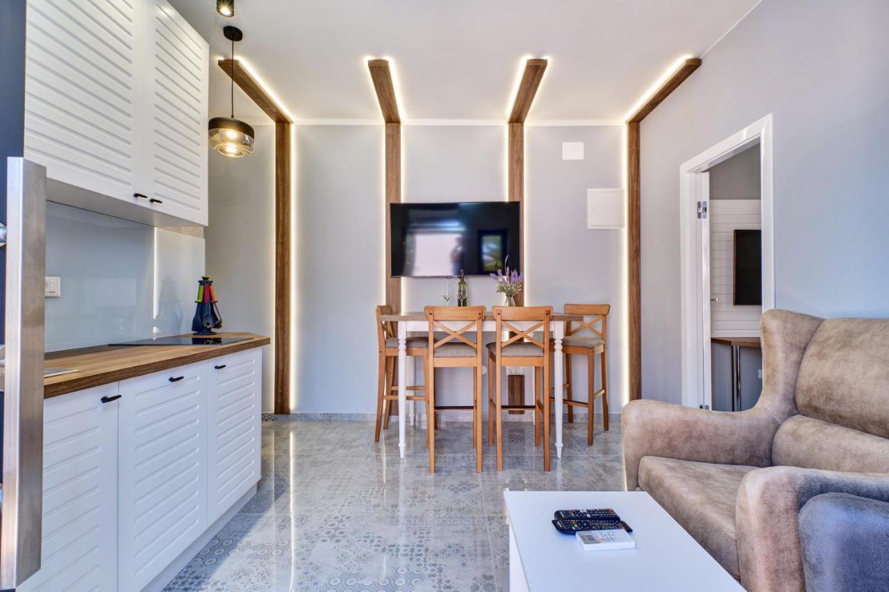 Luxury Apartments Мали-Лошинь Экстерьер фото