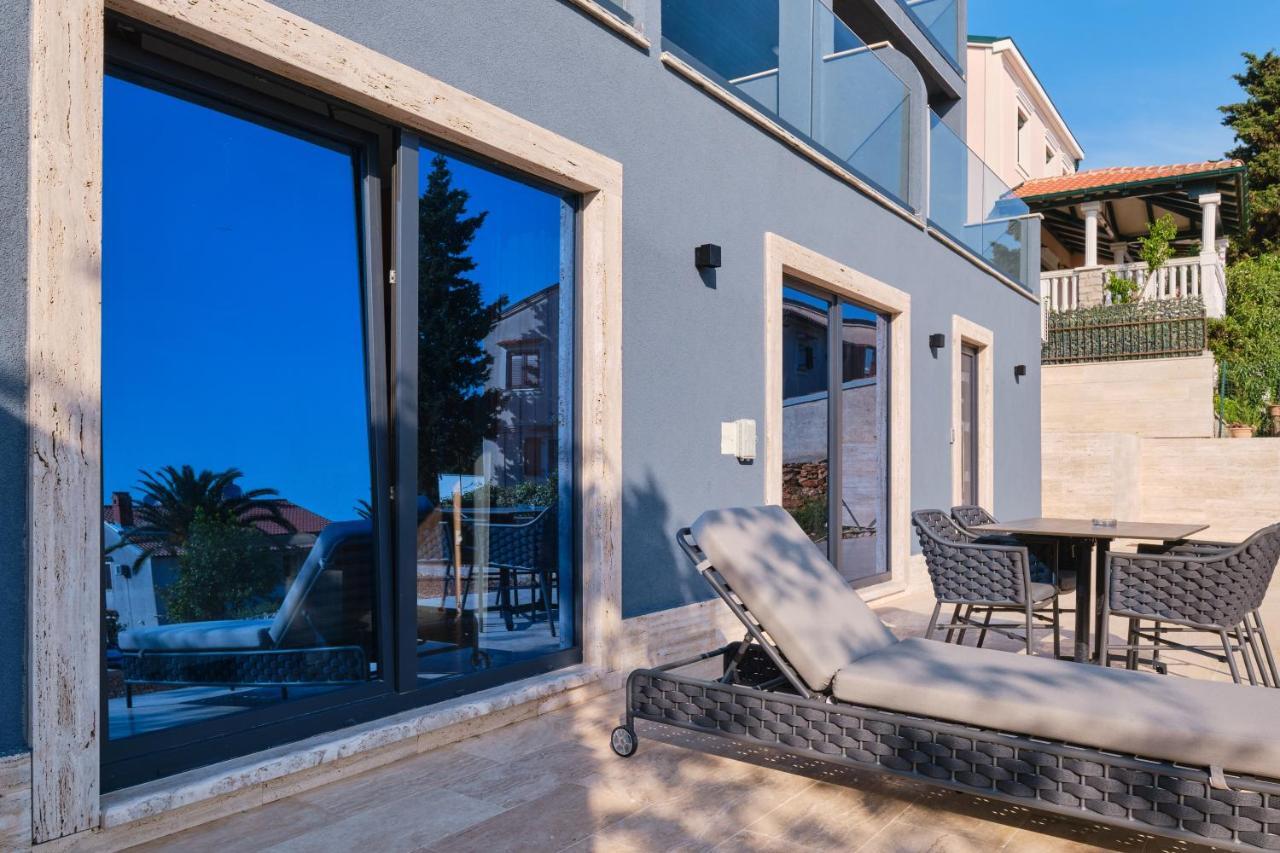 Luxury Apartments Мали-Лошинь Экстерьер фото